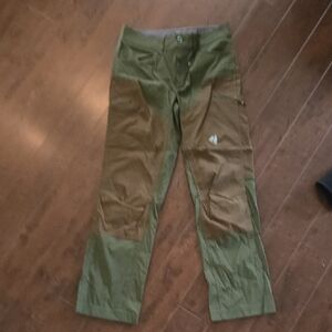 Eddie Bauer Olive and Khaki Cargo Pants